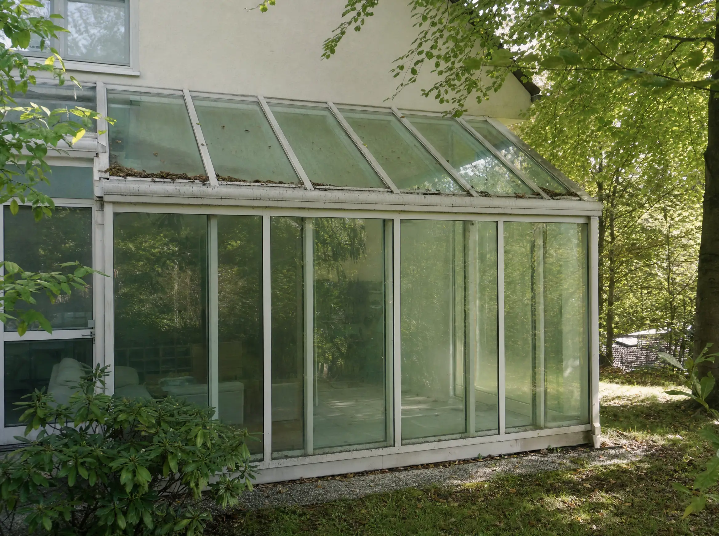 Vorher: Wintergarten mit Glasdach, 60 m² in Degerloch